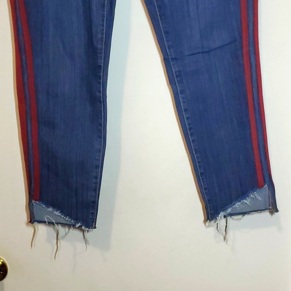 Simply Vera Wang Stretch Dark Wash Side Stripe Ankle Jeans size 12 - Picture 3 of 10
